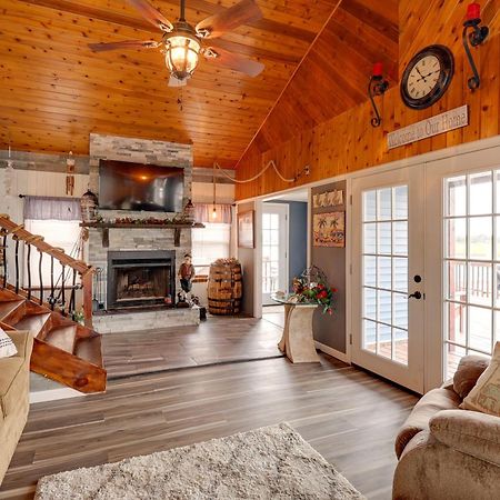 Oceanfront Milford Home With View And Boat Access מראה חיצוני תמונה