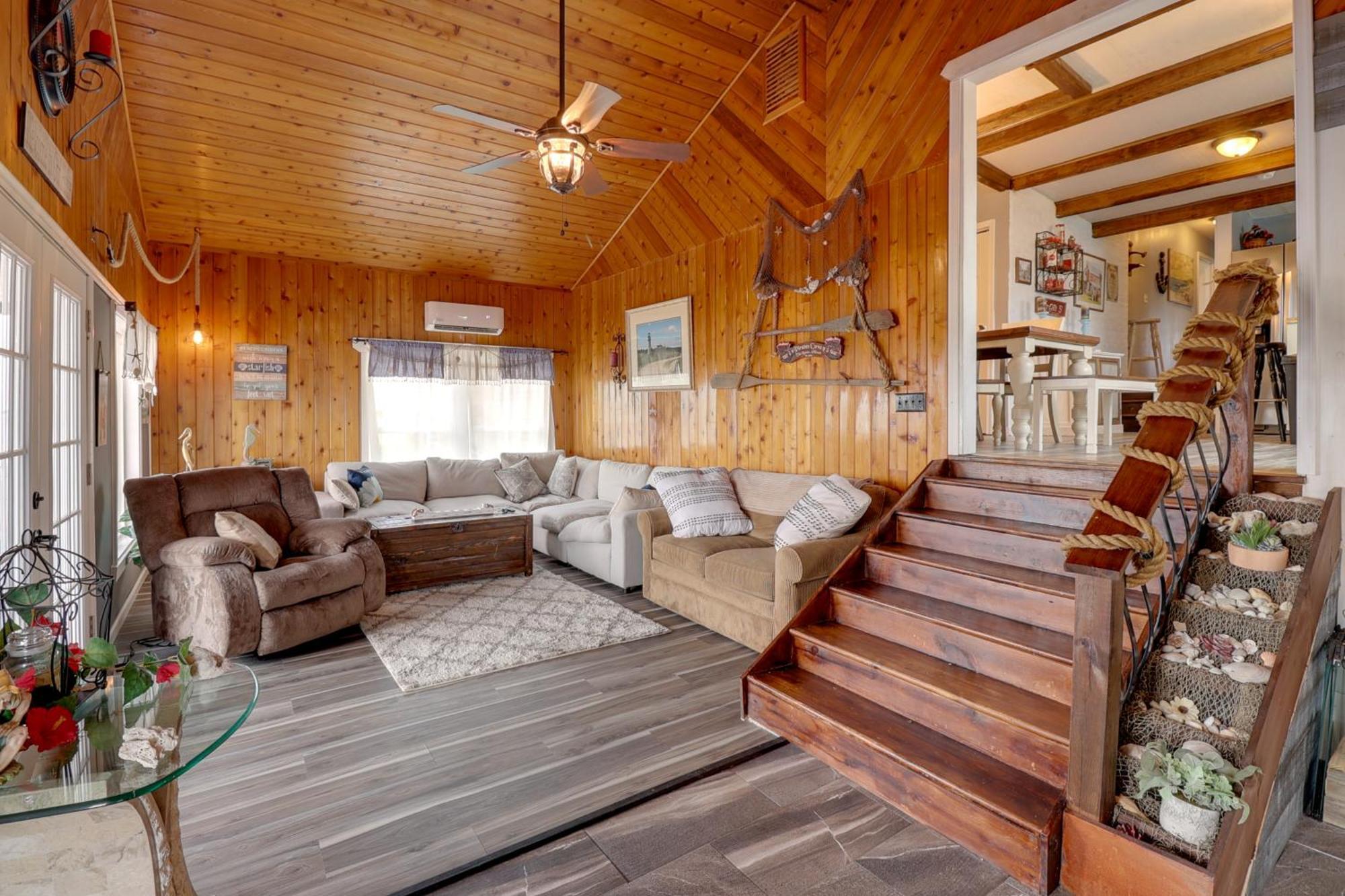 Oceanfront Milford Home With View And Boat Access מראה חיצוני תמונה